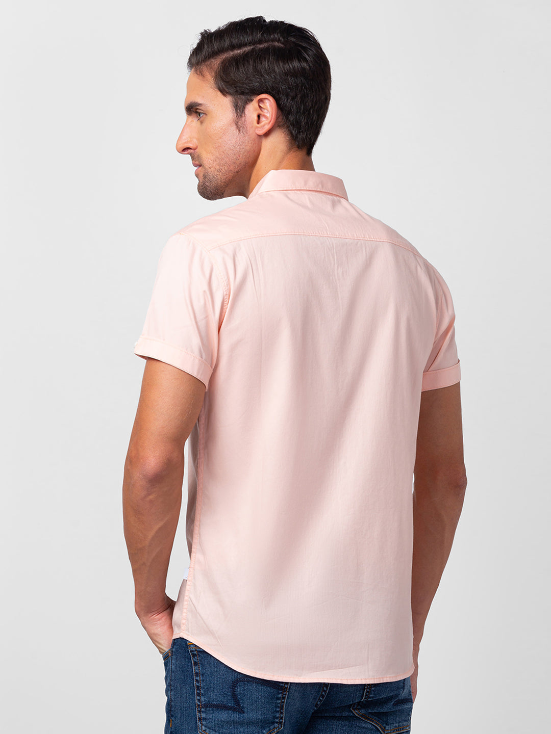 Spykar Men Peach Cotton Slim Fit Plain Shirt