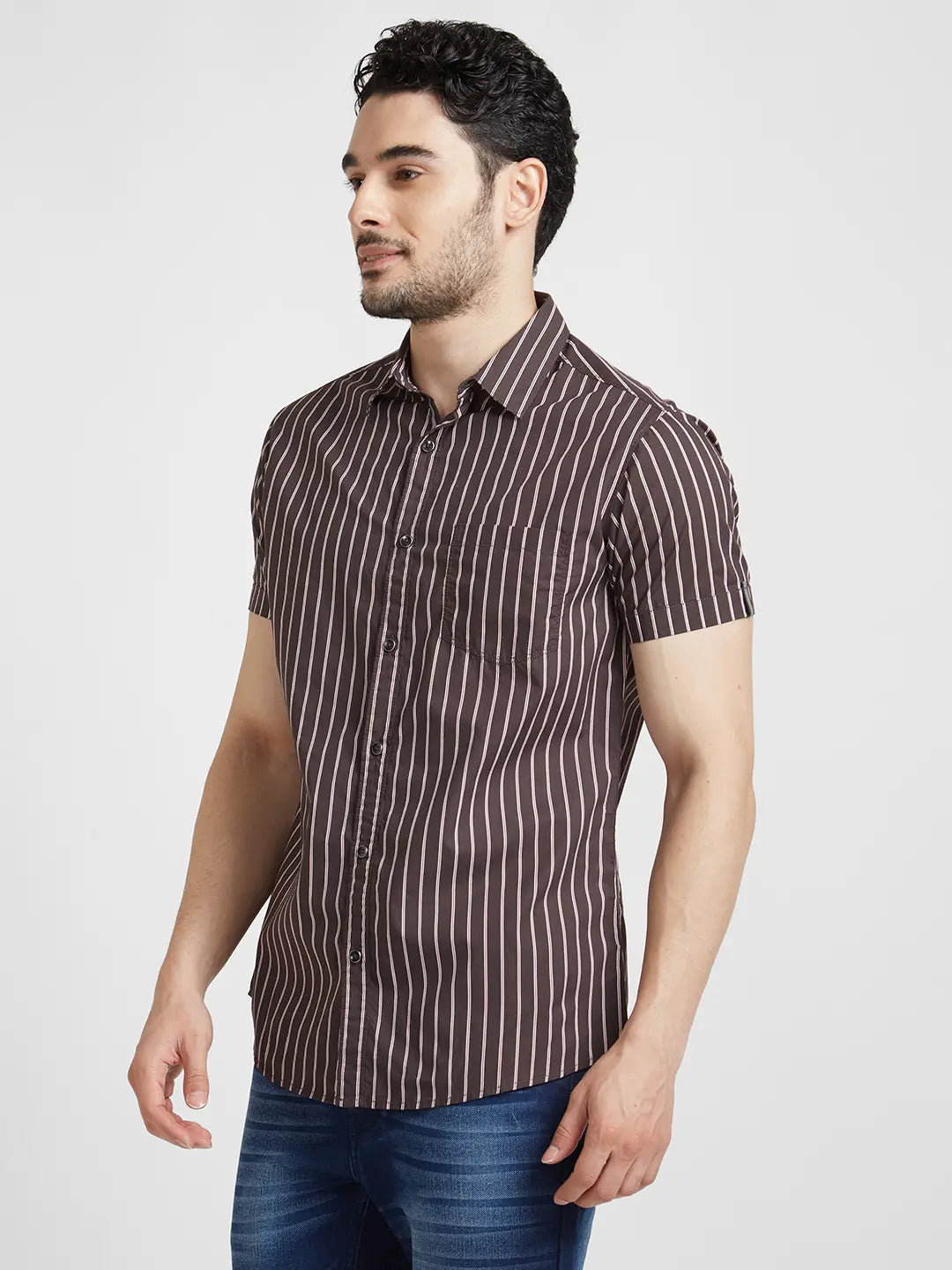 Spykar Men Charcoal Grey Poplin Slim Fit Half Sleeve Striped Shirt