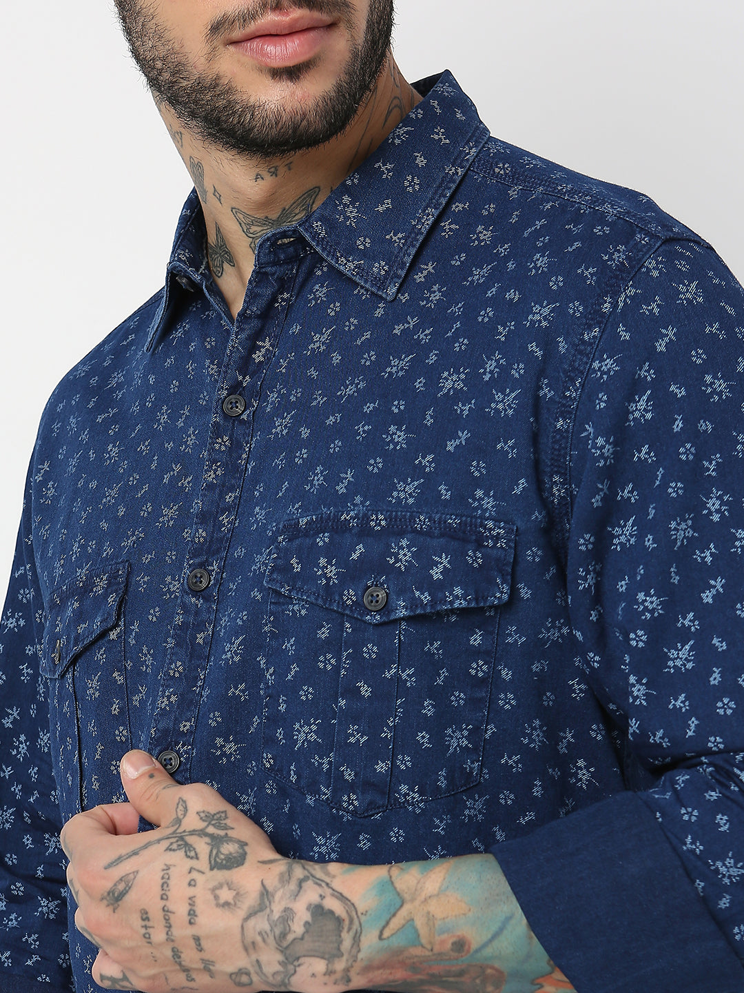 Spykar Men Indigo Blue/White Cotton Slim Fit Printed Shirts