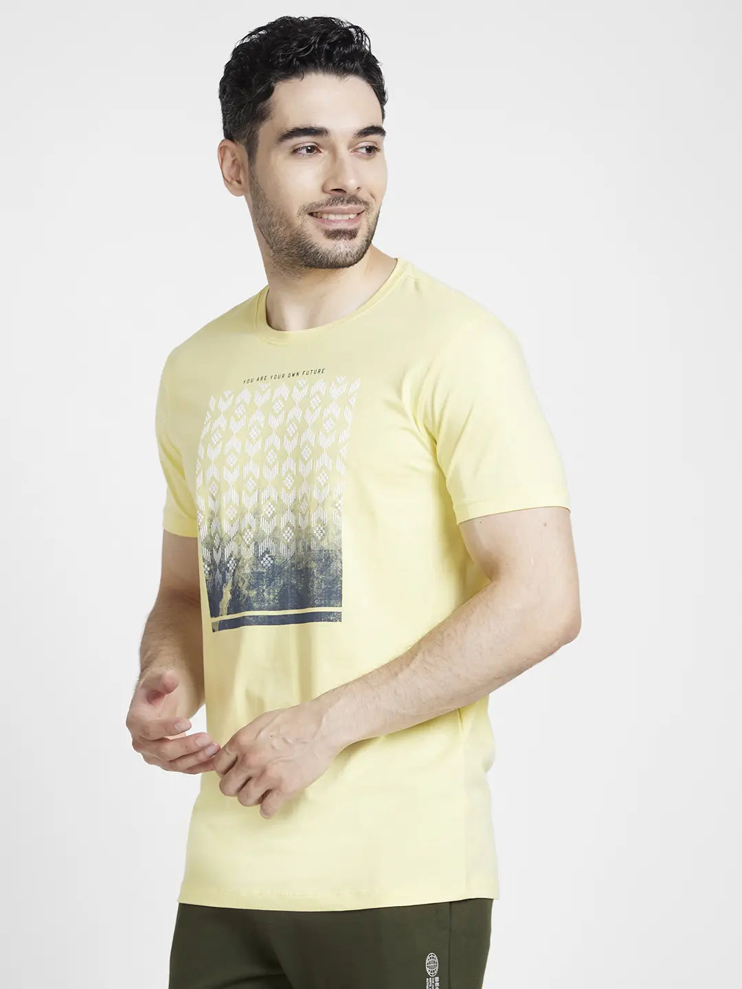 Spykar Men Powder Yellow Cotton Slim Fit Printed Round Neck Tshirt