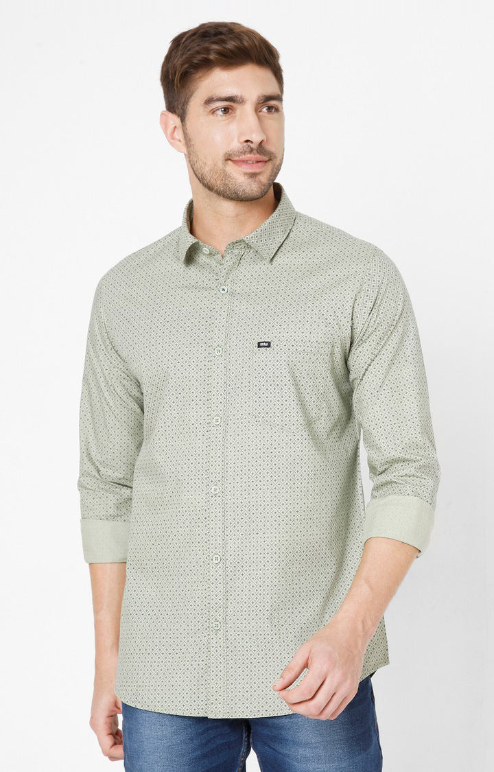 Spykar Green Cotton Slim Fit Shirts For Men