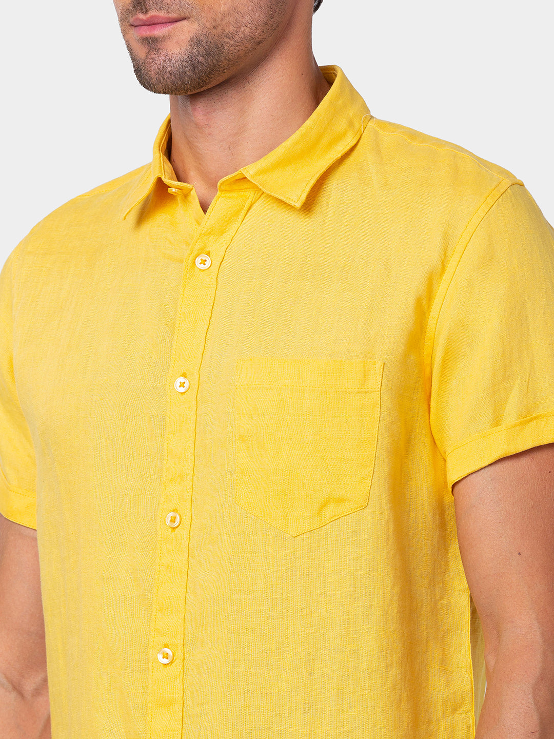 Spykar Men Chrome Yellow Cotton Slim Fit Plain Shirt