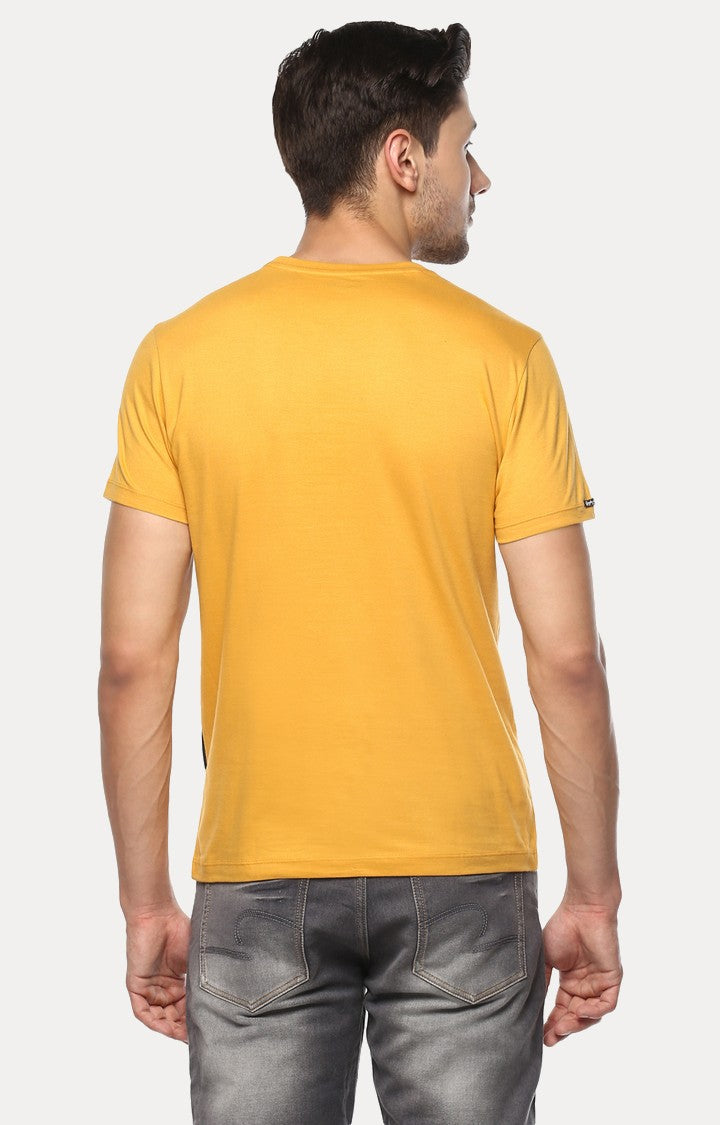 Spykar Yellow Printed Slim Fit Men T-Shirts