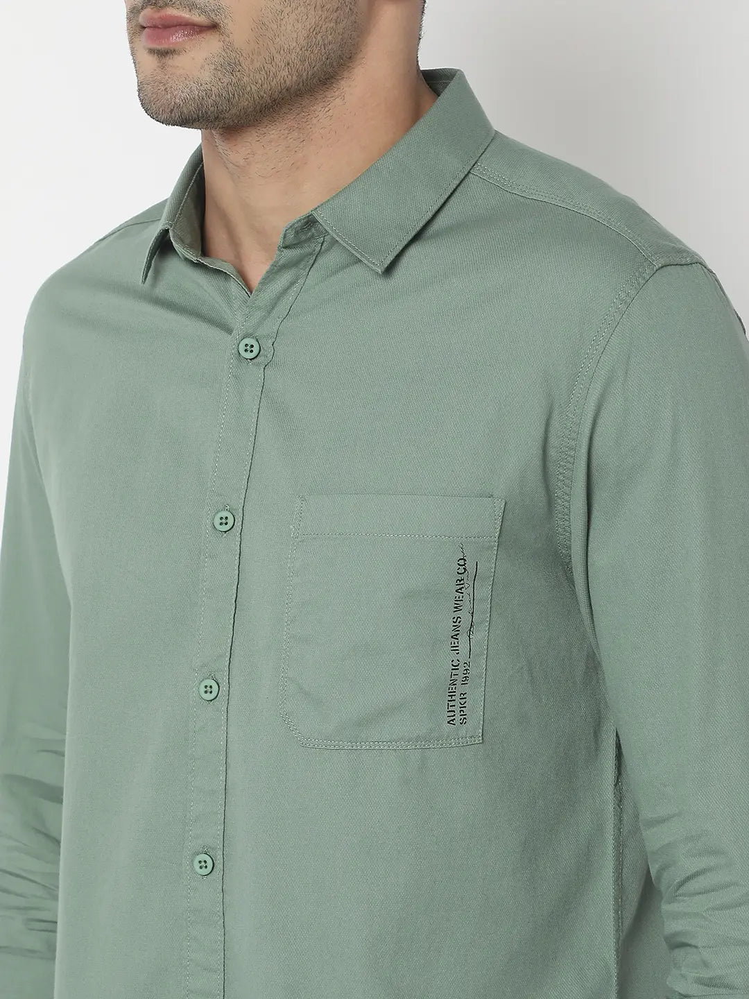 Spykar Men Sage Green Cotton Slim Fit Plain Shirt