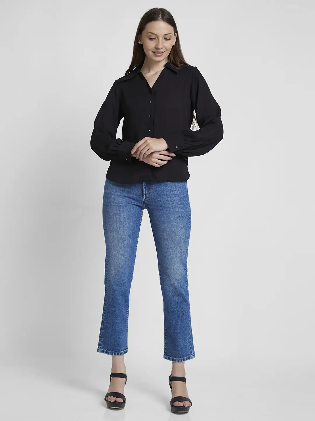 Spykar Women Mid Blue Lycra Slim Straight Fit Ankle Length Slash Knee Jeans -(Emma)