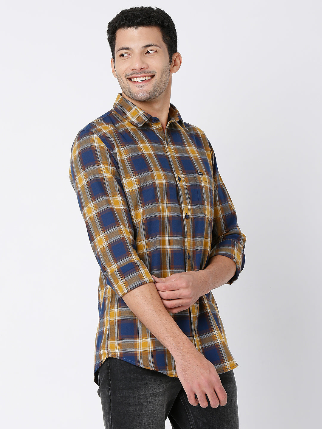 Spykar Men Khaki & Navy Cotton Slim Fit Checkered Shirt