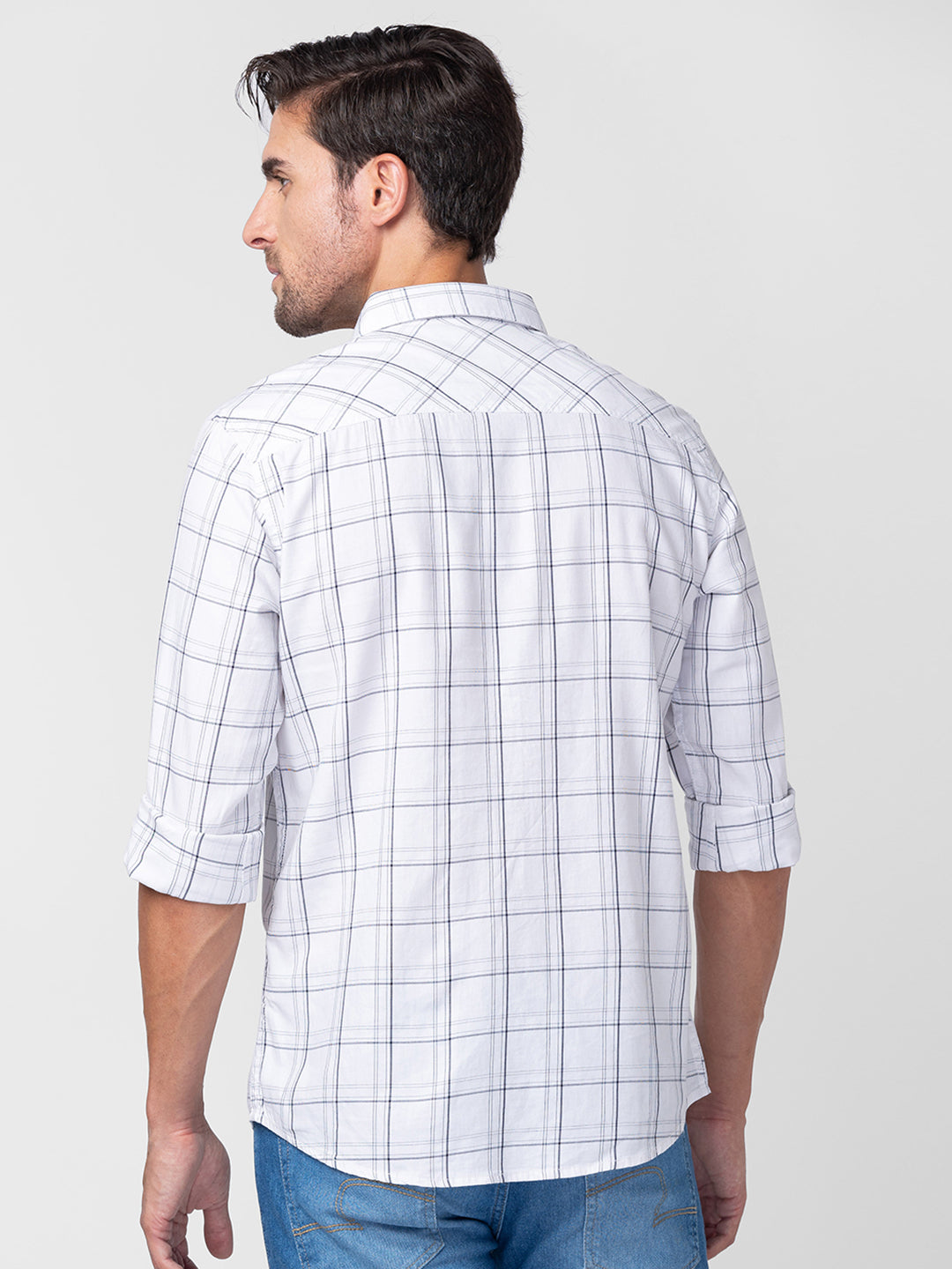 Spykar Men White Cotton Regular Fit Checkered Shirts