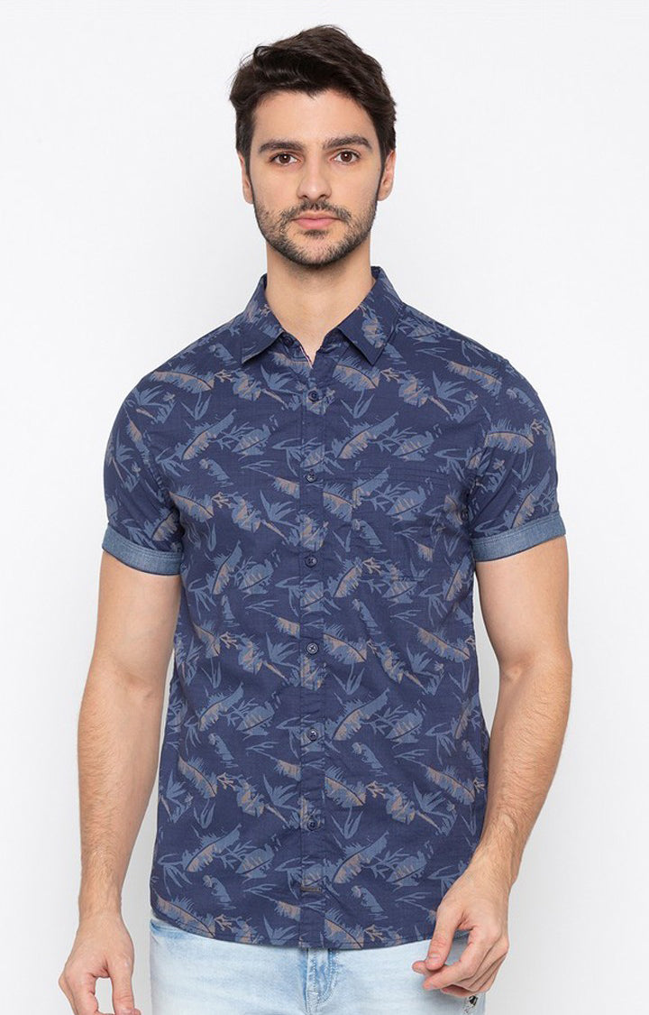 Spykar Men Navy Blue Cotton Slim Fit Floral Print Shirt