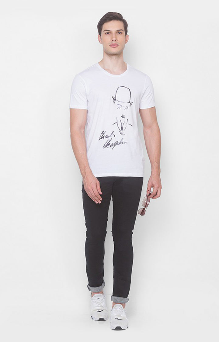 Charlie Chaplin Spykar Men White Cotton Slim Fit Round Neck Printed T-Shirt