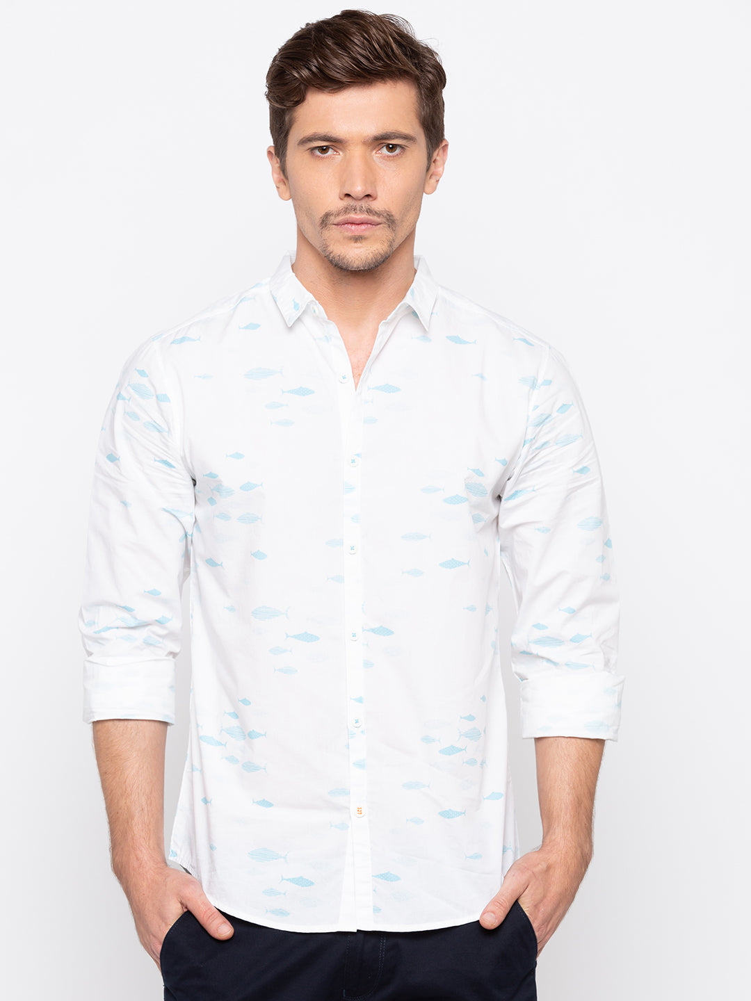 Spykar Men White Printed Slim Fit Casual Shirt