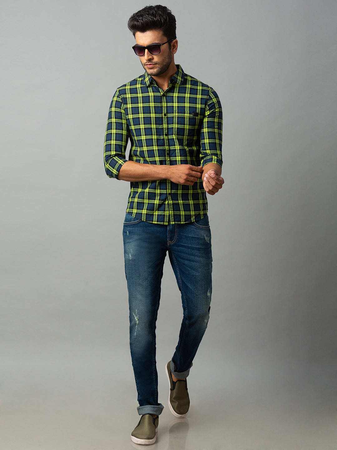 Spykar Men Green Cotton Slim Fit Shirt