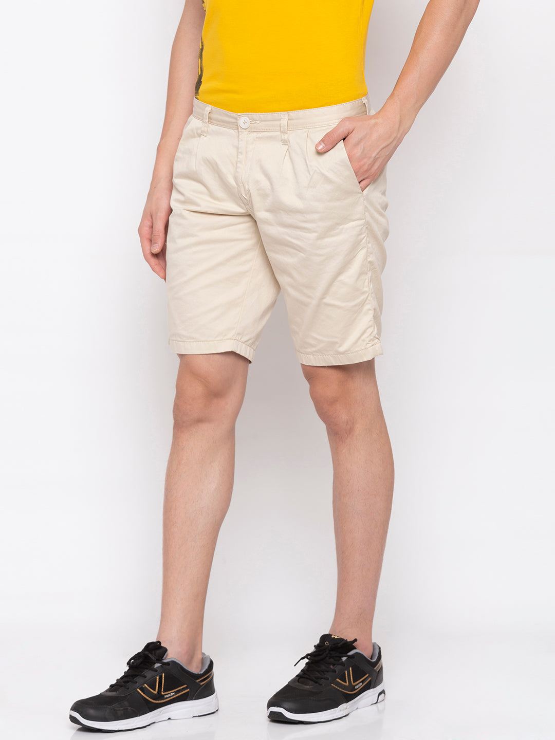 Spykar Men Beige Cotton Slim Fit Shorts