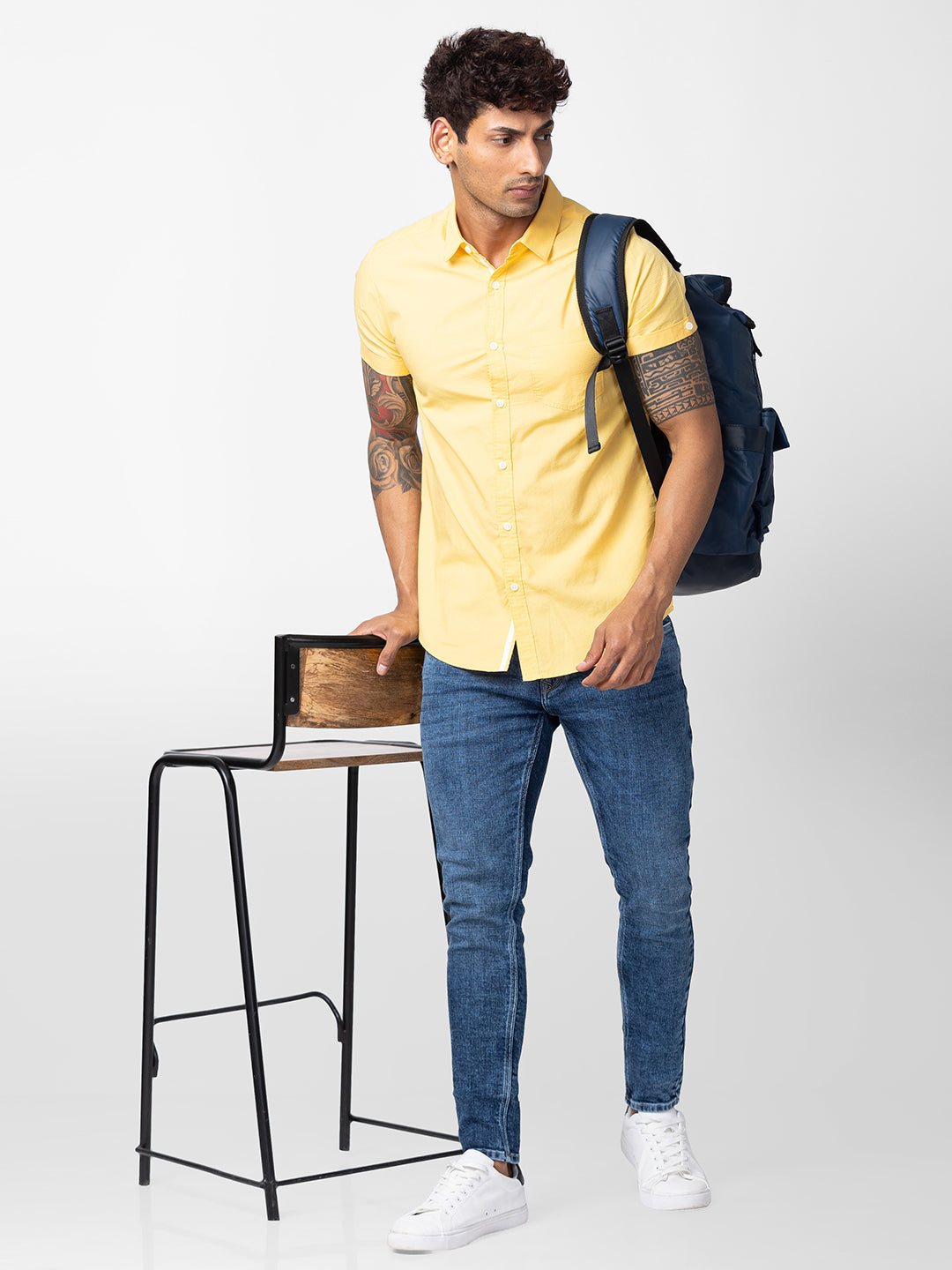 Spykar Men Chrome Yellow Cotton Slim Fit Plain Shirt