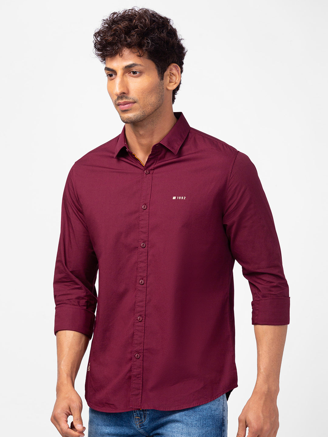 Spykar Men Wine Red Cotton Slim Fit Plain Shirts