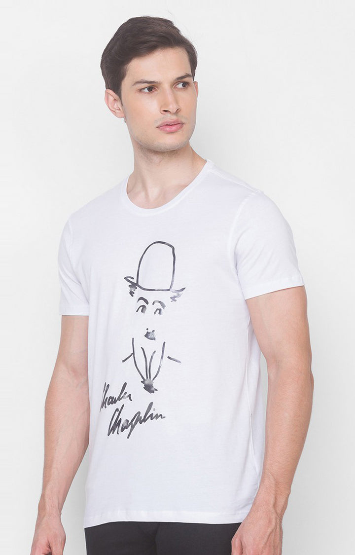 Charlie Chaplin Spykar Men White Cotton Slim Fit Round Neck Printed T-Shirt