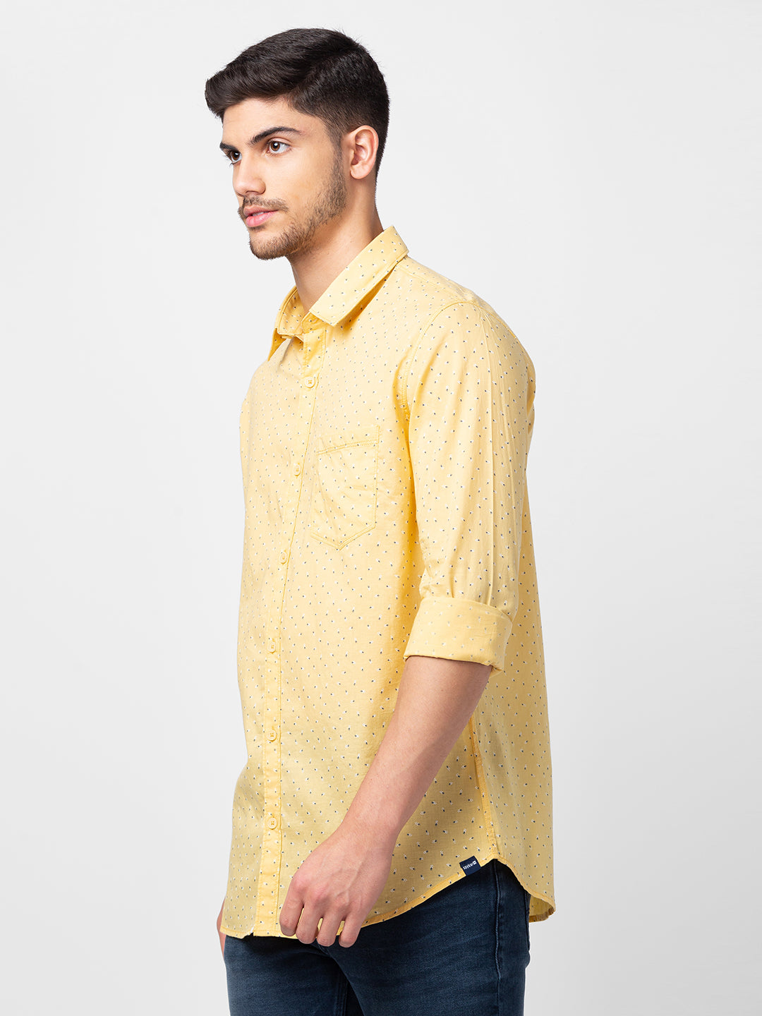 Spykar Men Chrome Yellow Cotton Slim Fit Printed Shirt