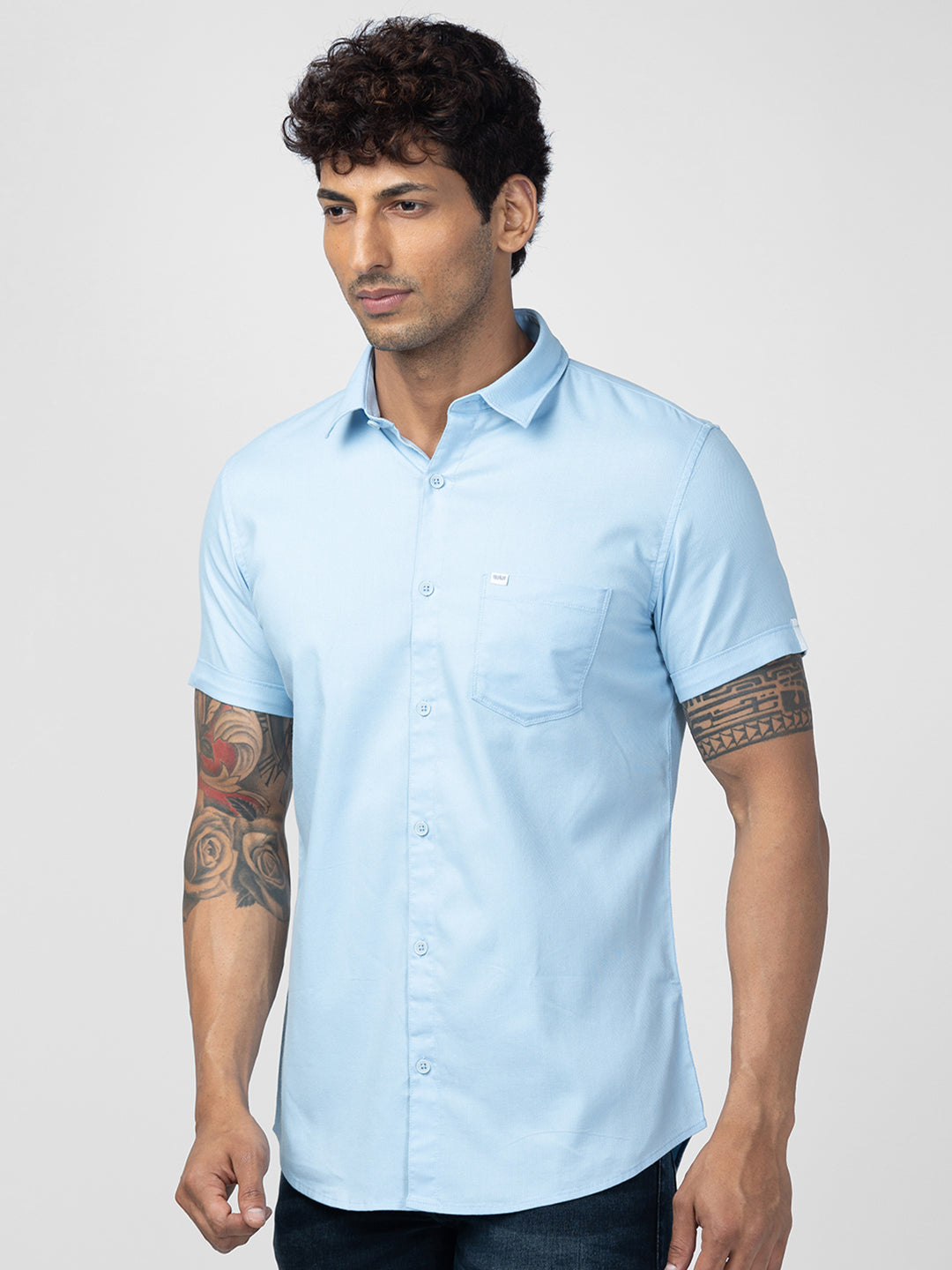 Spykar Men Sky Blue Cotton Regular Slim Fit Plain Shirt