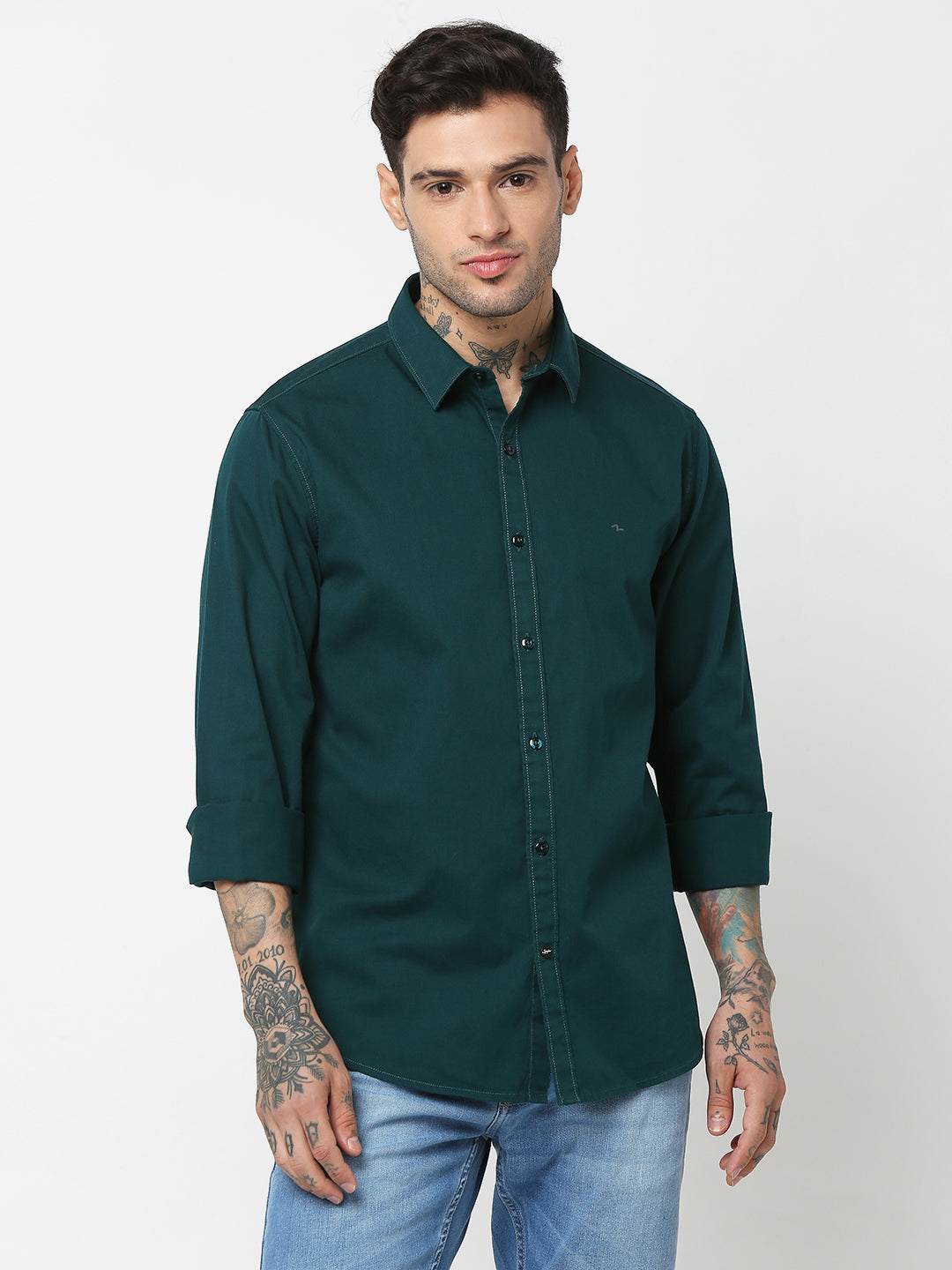 Spykar Men Dark Green Cotton Slim Fit Plain Shirts