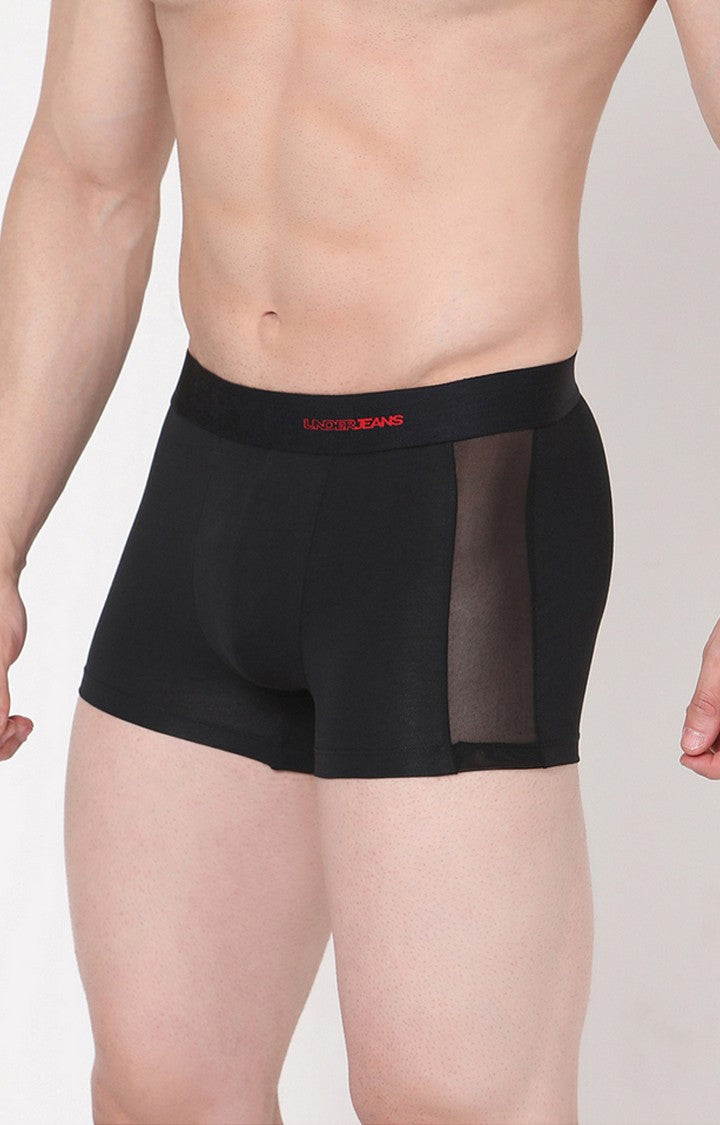 Underjeans By Spykar Men Black Solid Trunks