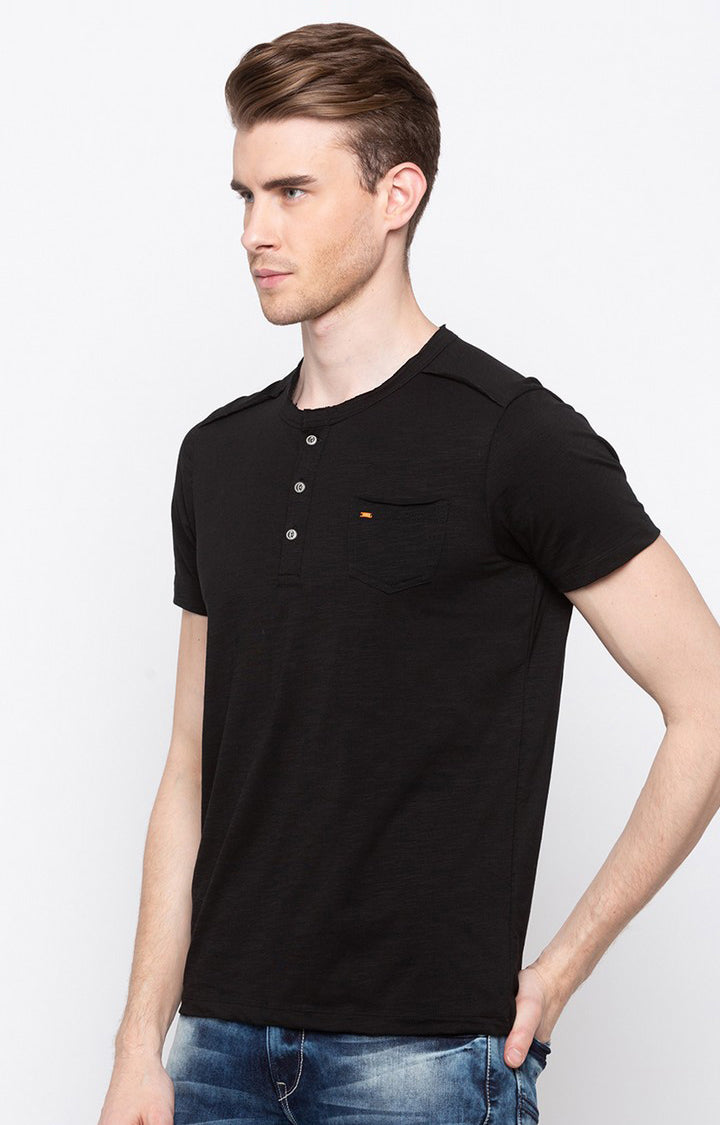 Spykar Black Solid Slim Fit Men T-Shirts