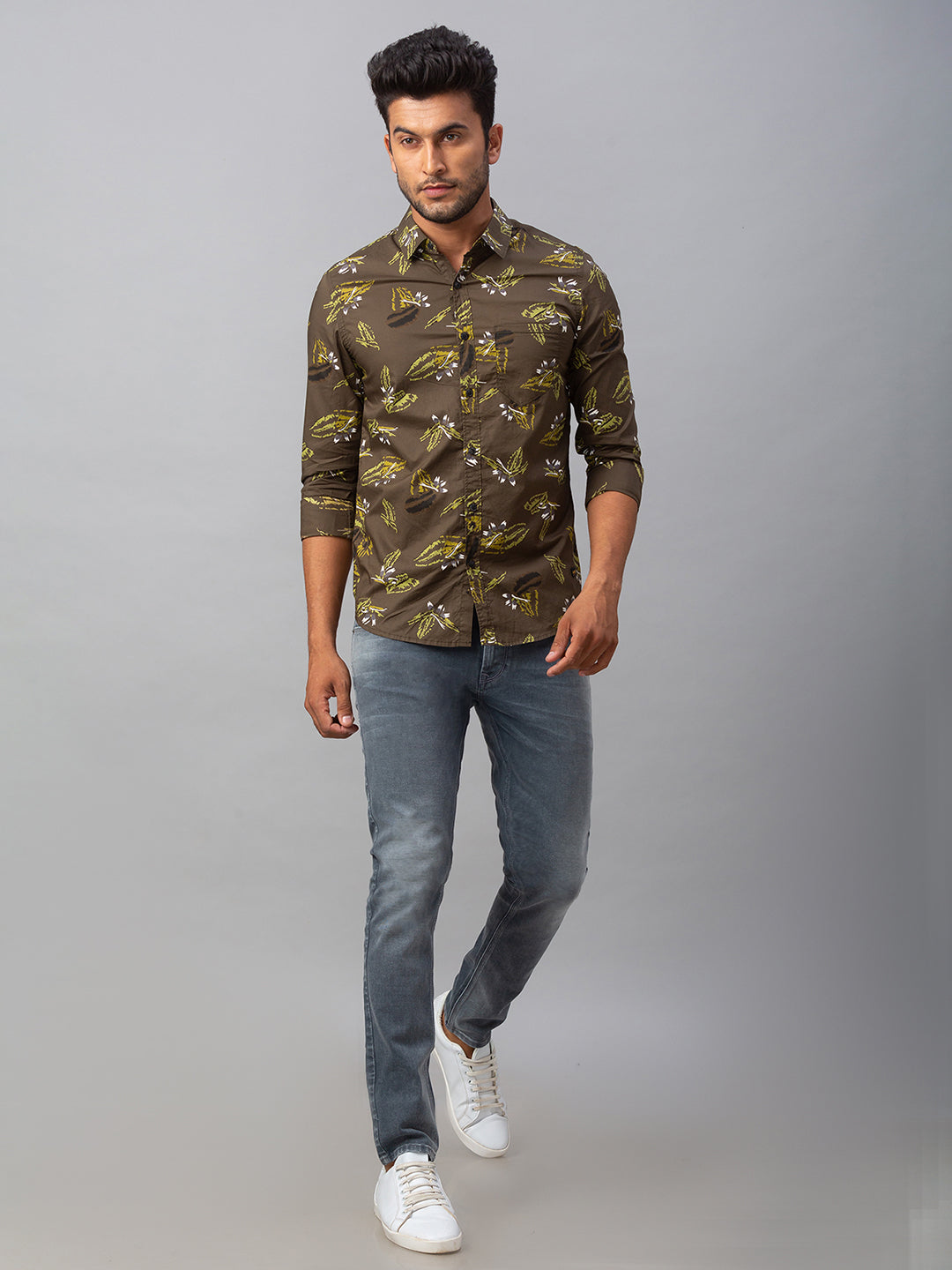 Spykar Men Green Cotton Slim Fit Shirt