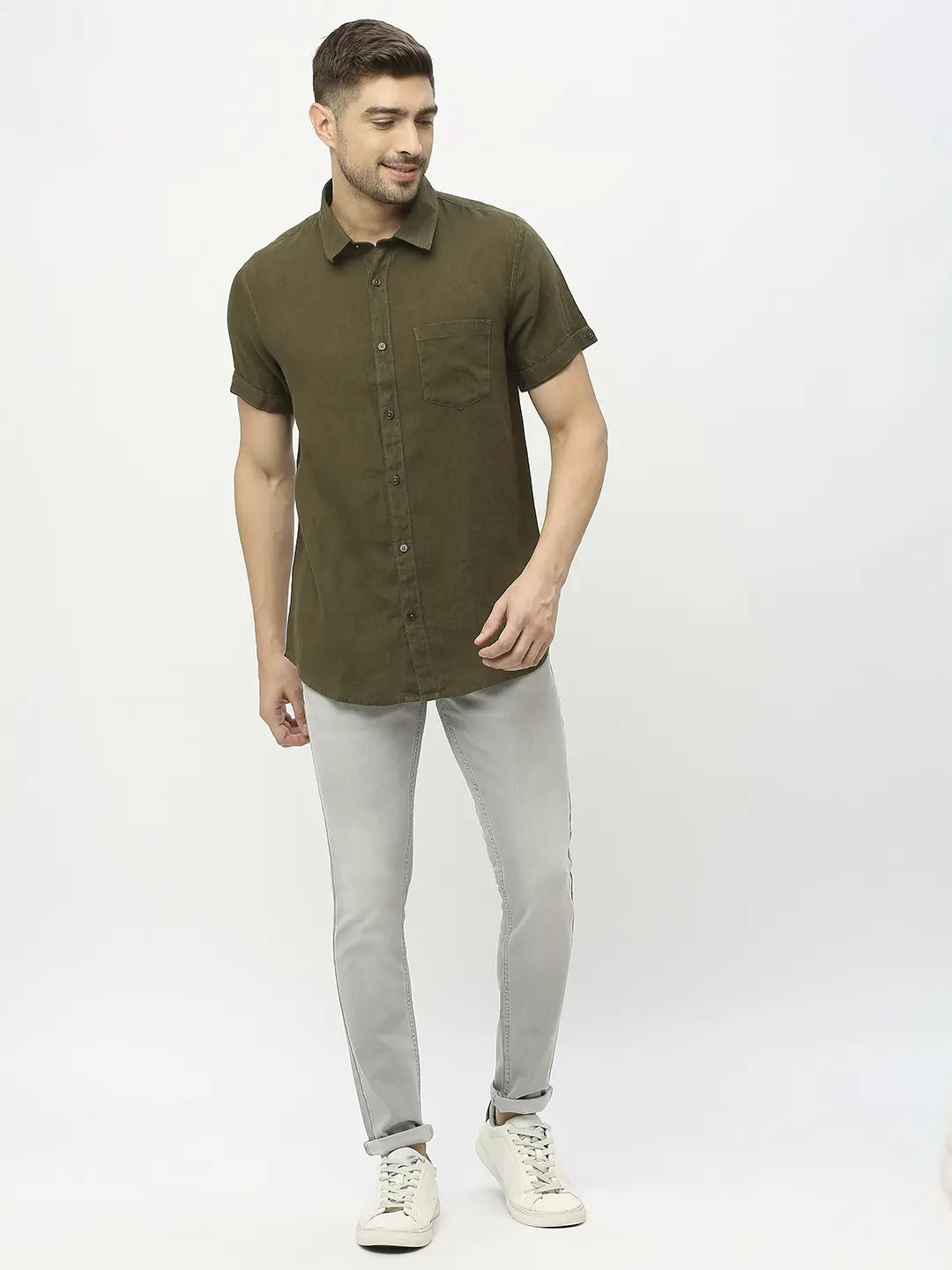 Spykar Men Militiary Green Linen Regular Fit Half Sleeve Plain Shirts