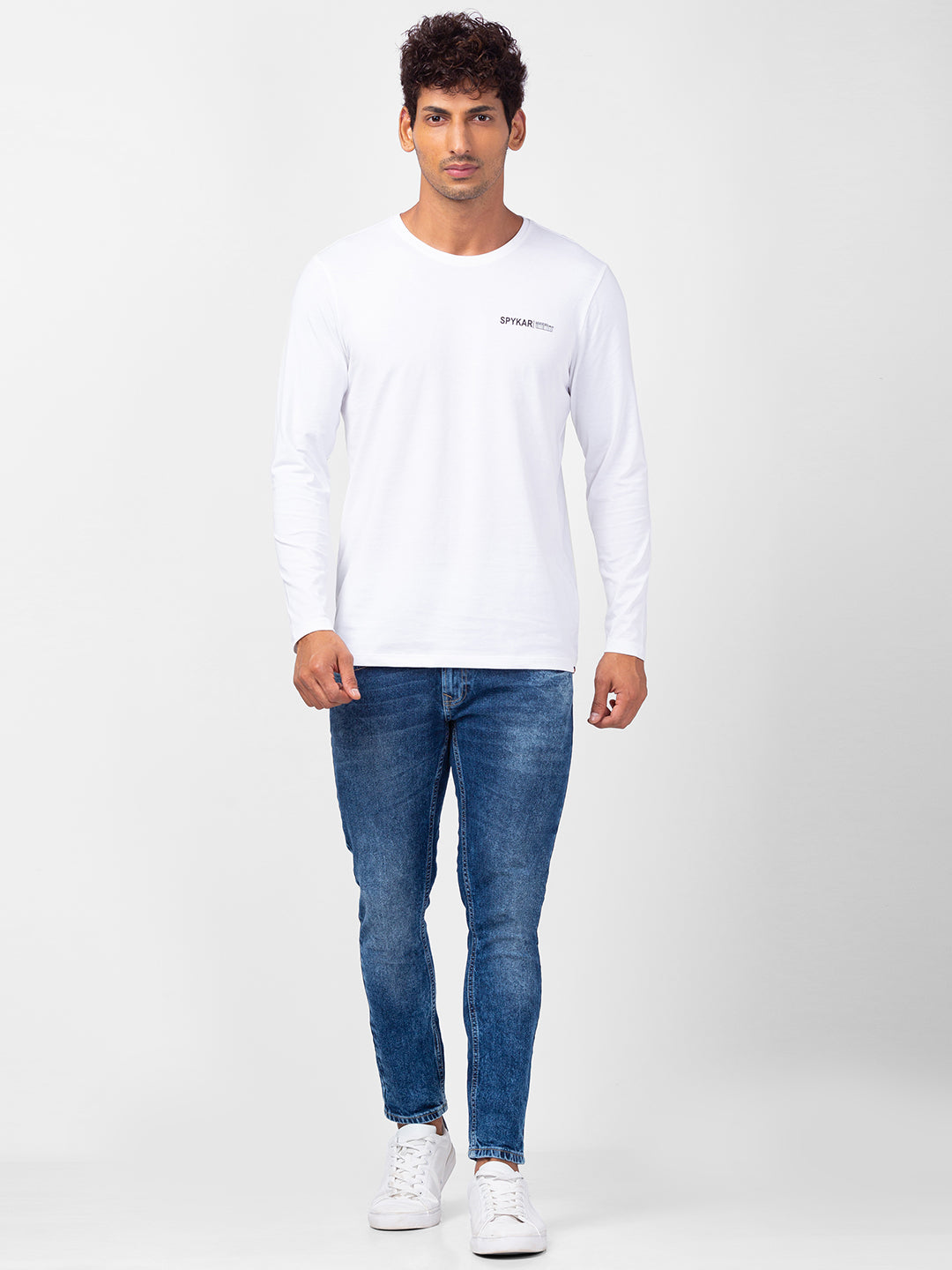 Spykar Men White Cotton Slim Fit Round Neck Plain T-Shirt