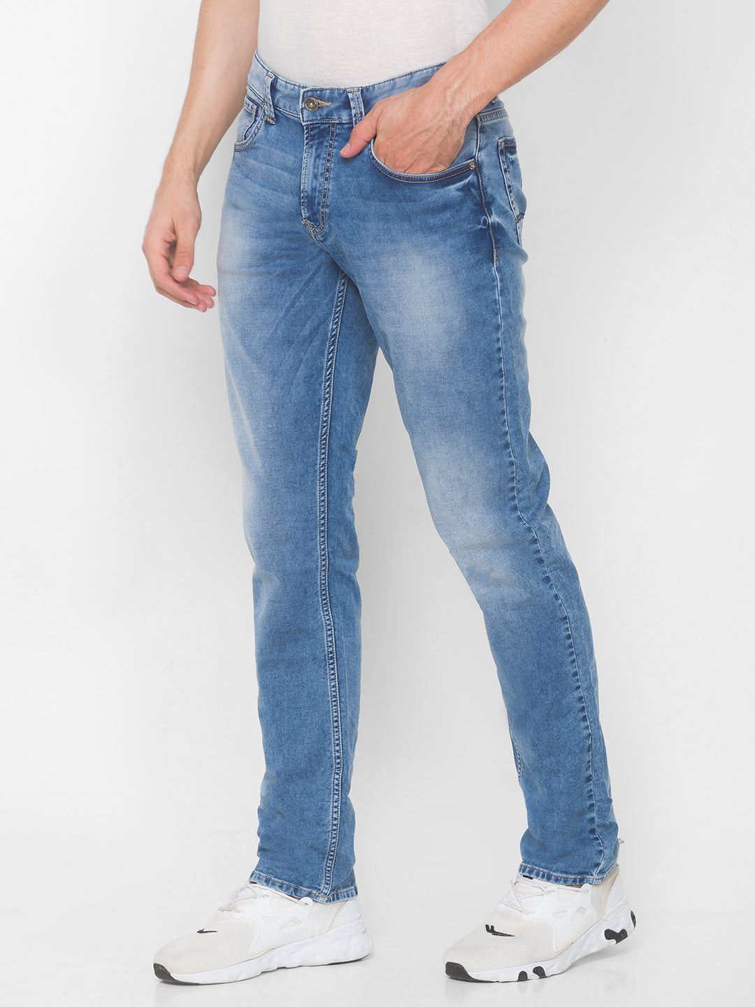 Spykar Men Mid Blue Solid Relaxed Mid-Rise Jeans (Ricardo)