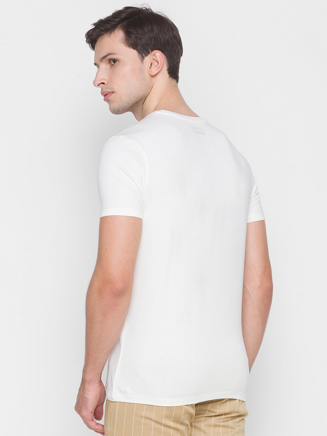 Spykar Men White Cotton Slim Fit Round Neck T-Shirt