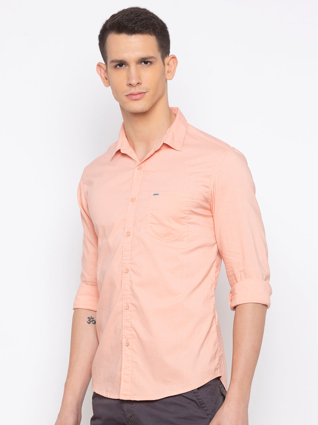 Spykar Men Peach Solid Casual Shirt