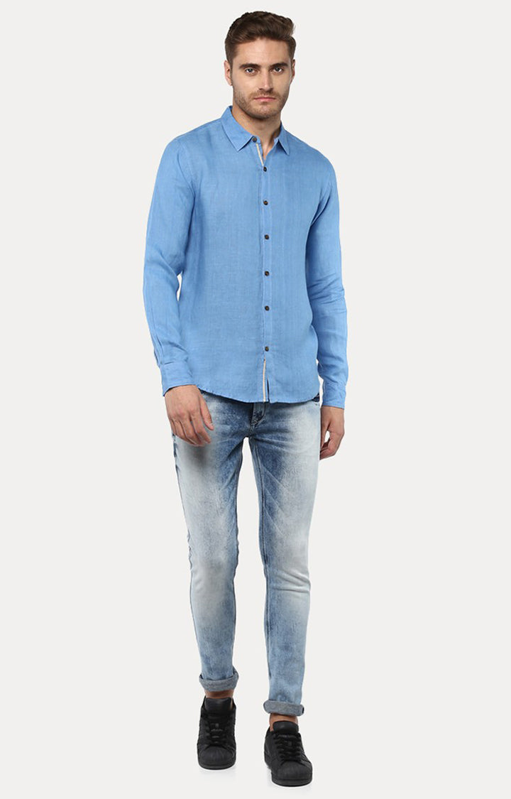 Spykar Men Blue Cotton Linen Slim Fit Plain Shirt