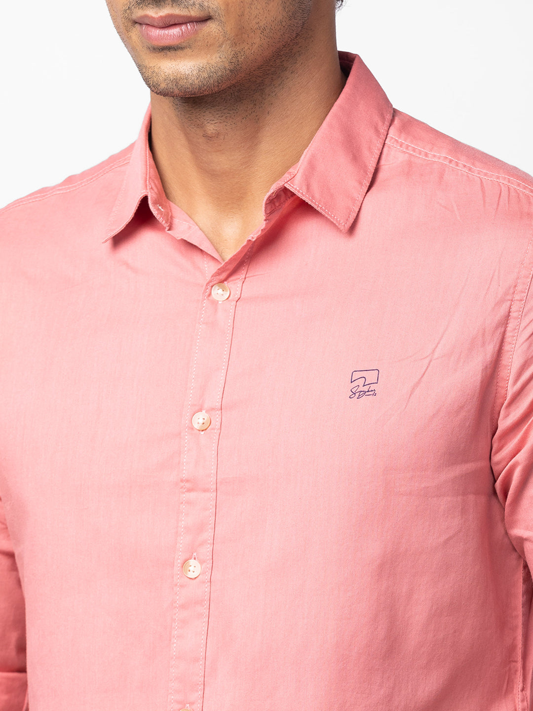 Spykar Men Tan Pink Cotton Slim Fit Plain Shirt