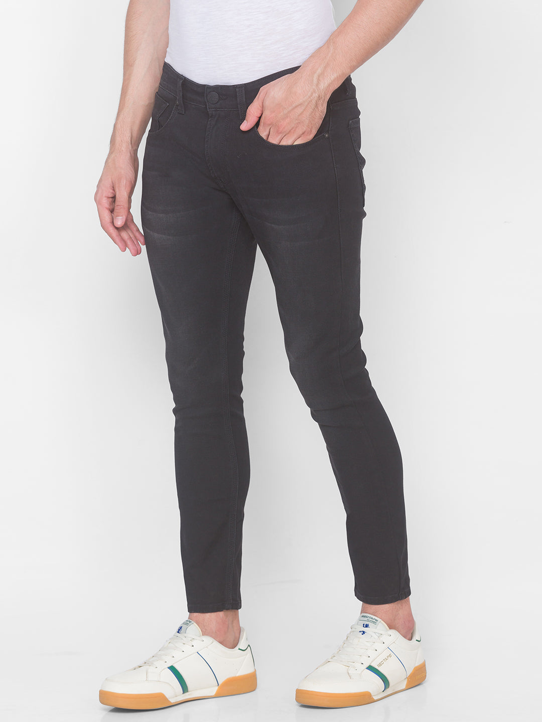 Spykar Men Black Cotton Slim Fit Tapered Length Jeans (Kano)