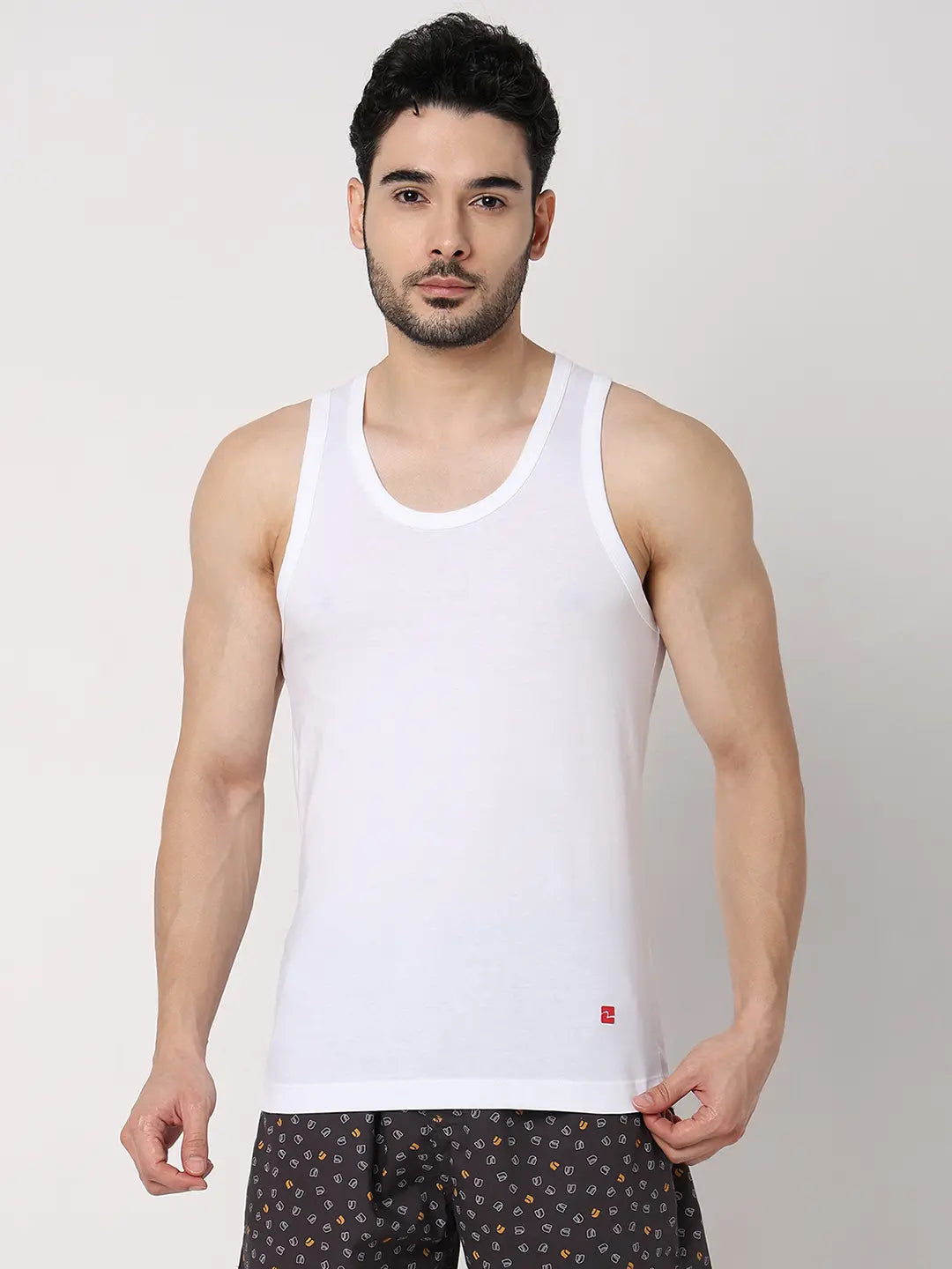 Underjeans by Spykar Men Premium White Cotton Blend Regular Fit Vest