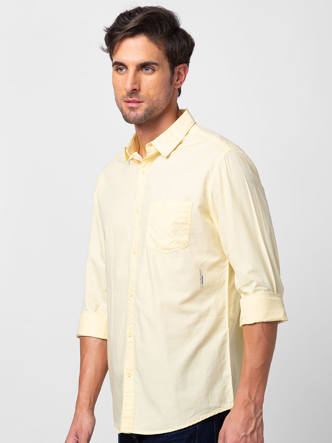 Spykar Men Powder Yellow Cotton Slim Fit Plain Shirt