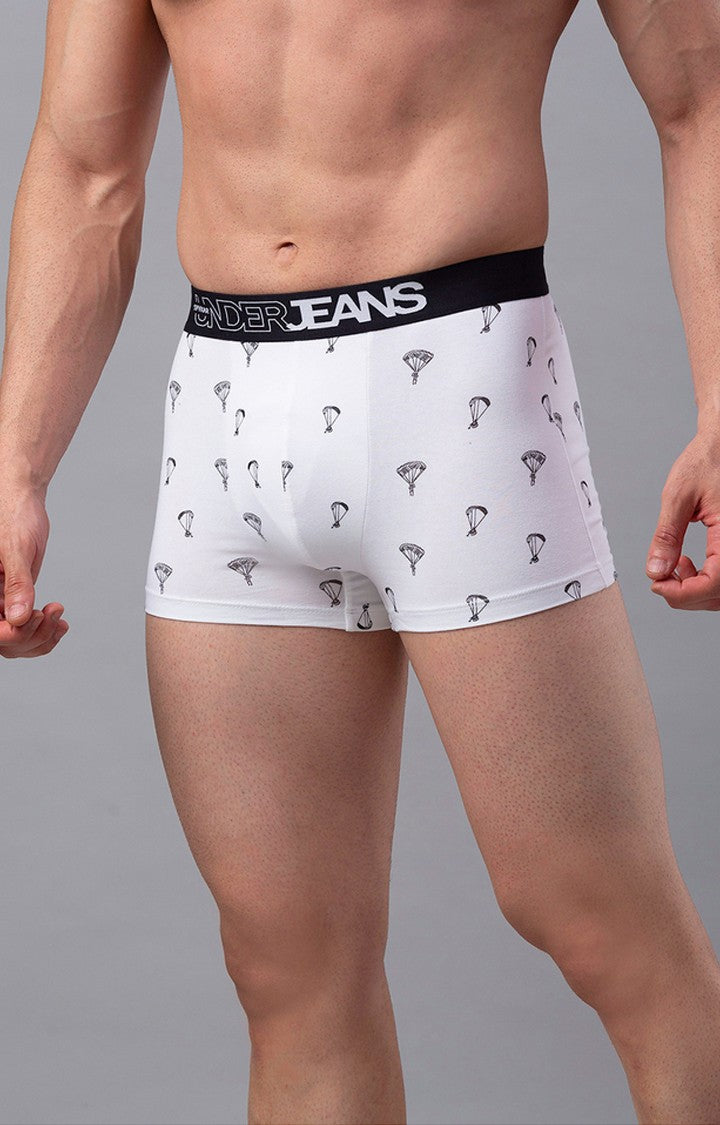 Underjeans By Spykar Men White Printed Trunks