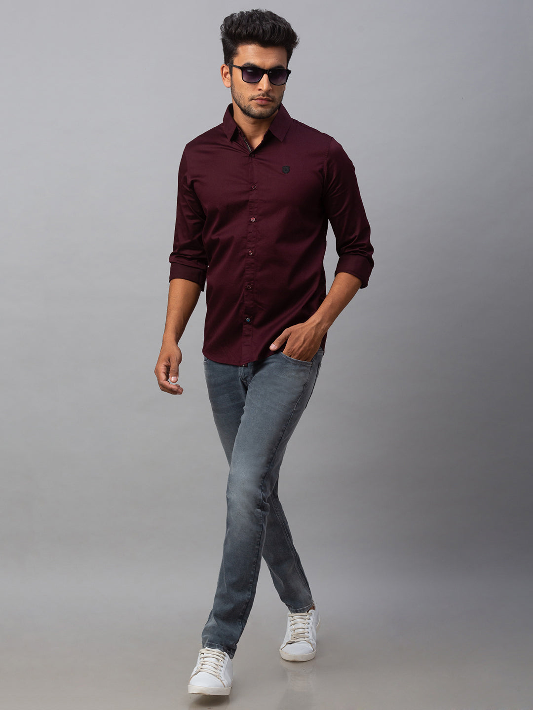 Spykar Red Cotton Slim Fit Shirts For Men