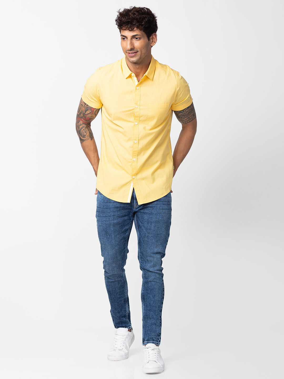 Spykar Men Chrome Yellow Cotton Slim Fit Plain Shirt