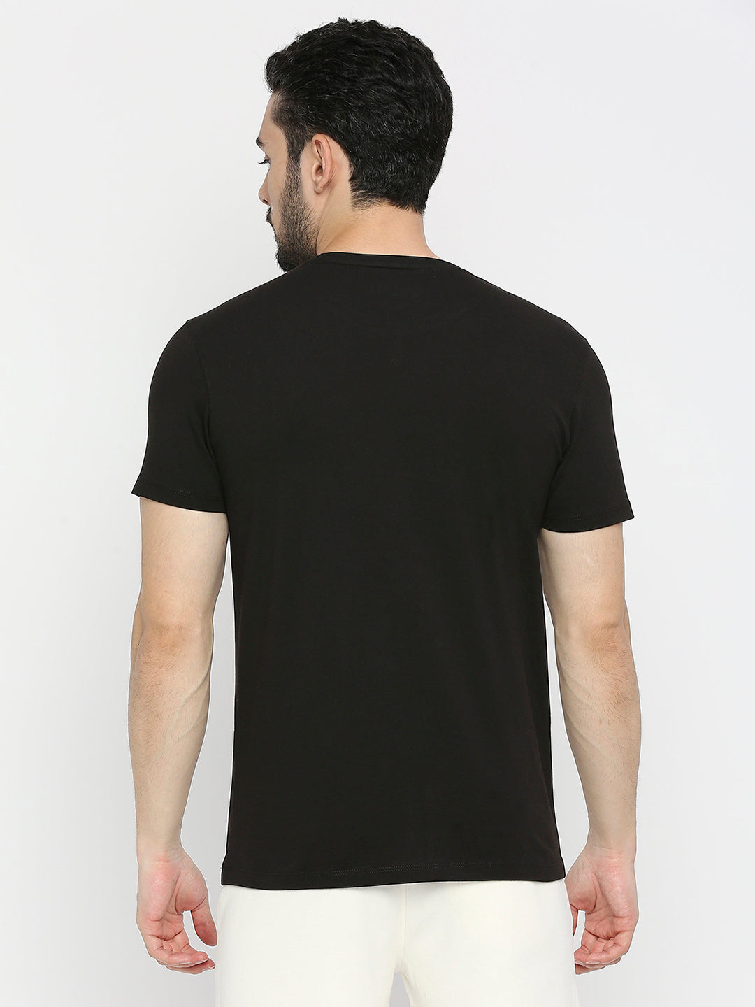 Men Premium Cotton Black Round Neck Tshirt- Underjeans By Spykar