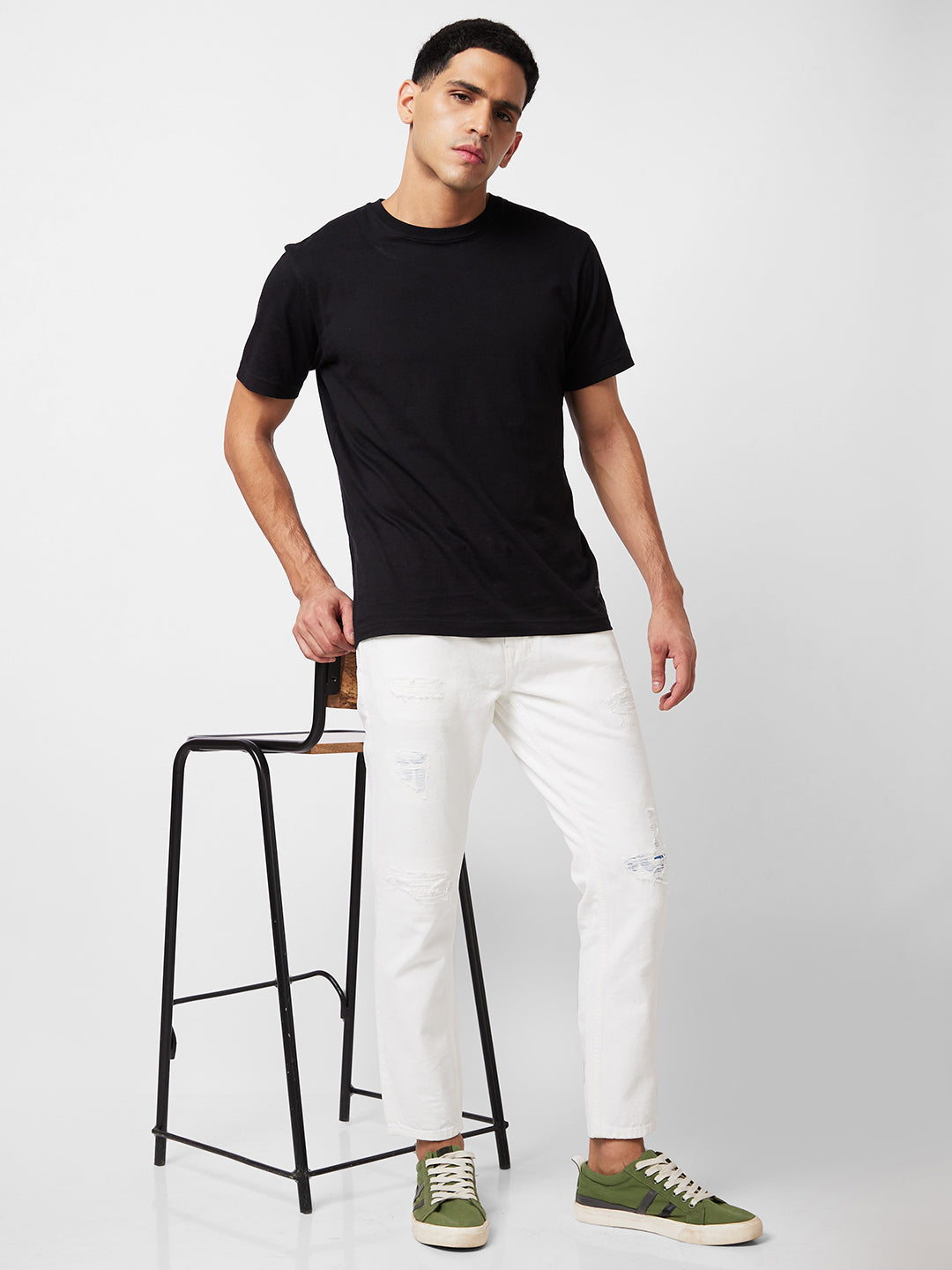 Spykar Mid Rise Slim Fit White Jeans For Men