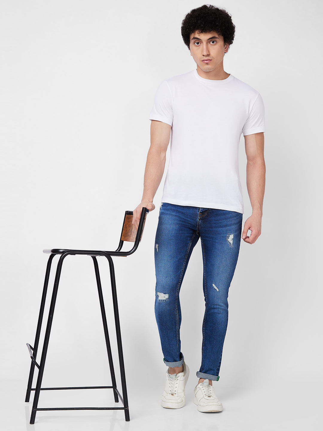 Spykar Low Rise Slim Fit Blue Jeans For Men