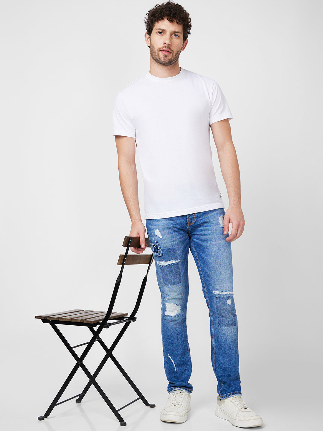 Spykar Mid Rise Tapered Fit Blue Jeans For Men