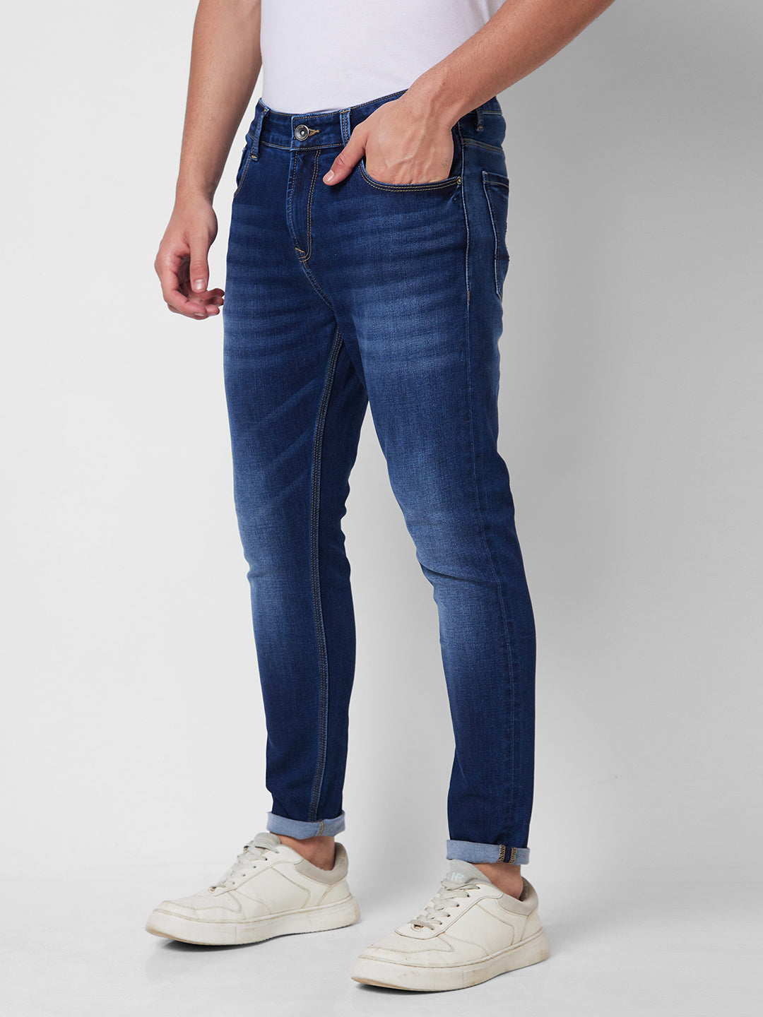 Spykar Mid Rise Slim Fit Blue Jeans For Men