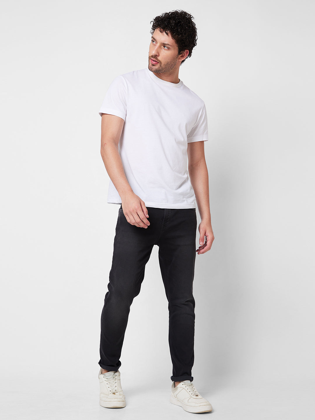 Spykar Mid Rise Tapered Fit Black Jeans For Men