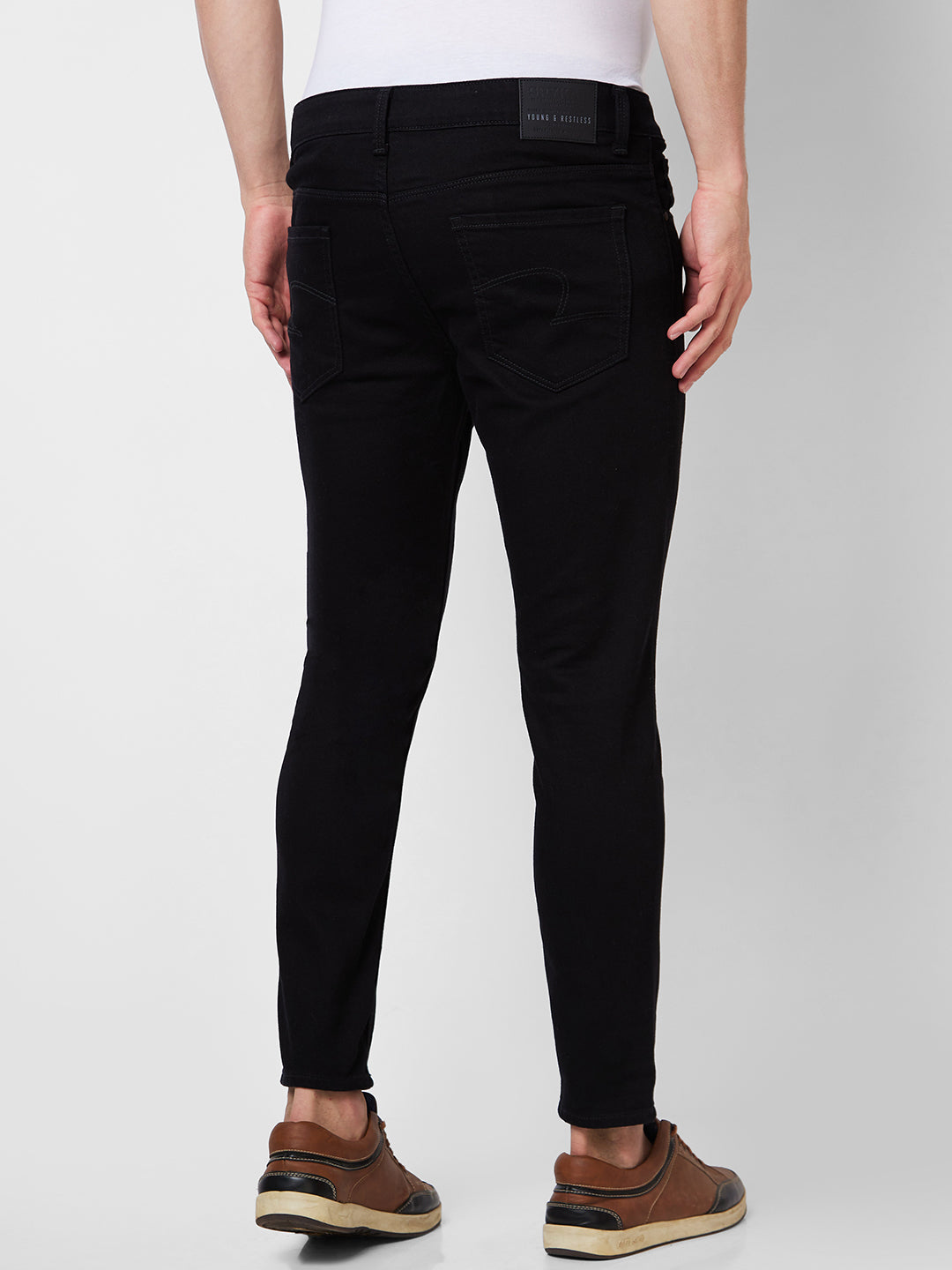 Spykar Mid Rise Tapered Fit Black Jeans For Men