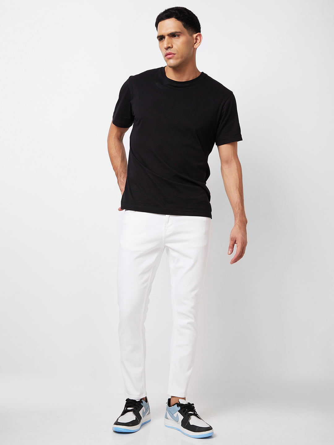 Spykar Mid Rise Slim Fit White Jeans For Men