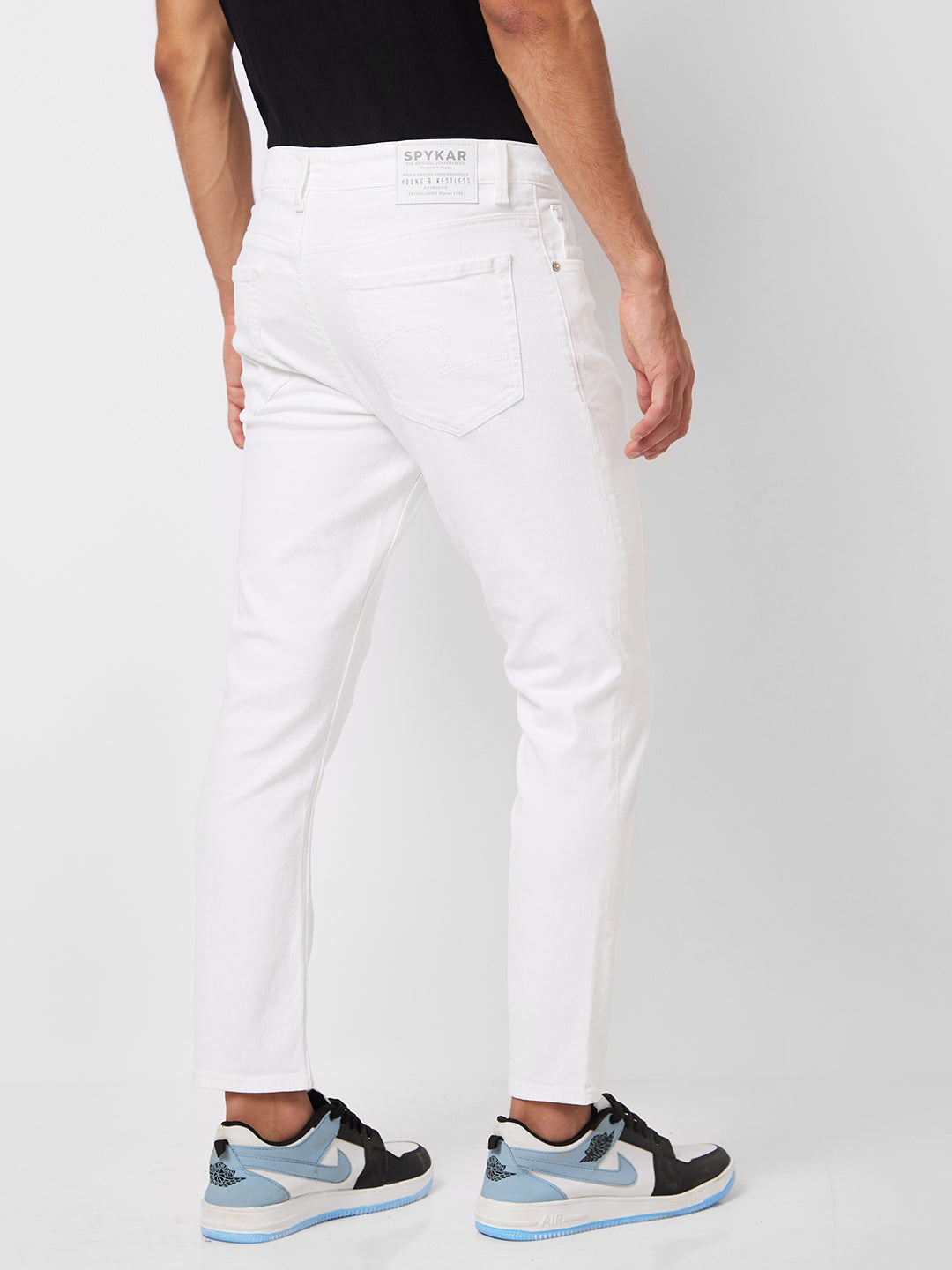 Spykar Mid Rise Slim Fit White Jeans For Men