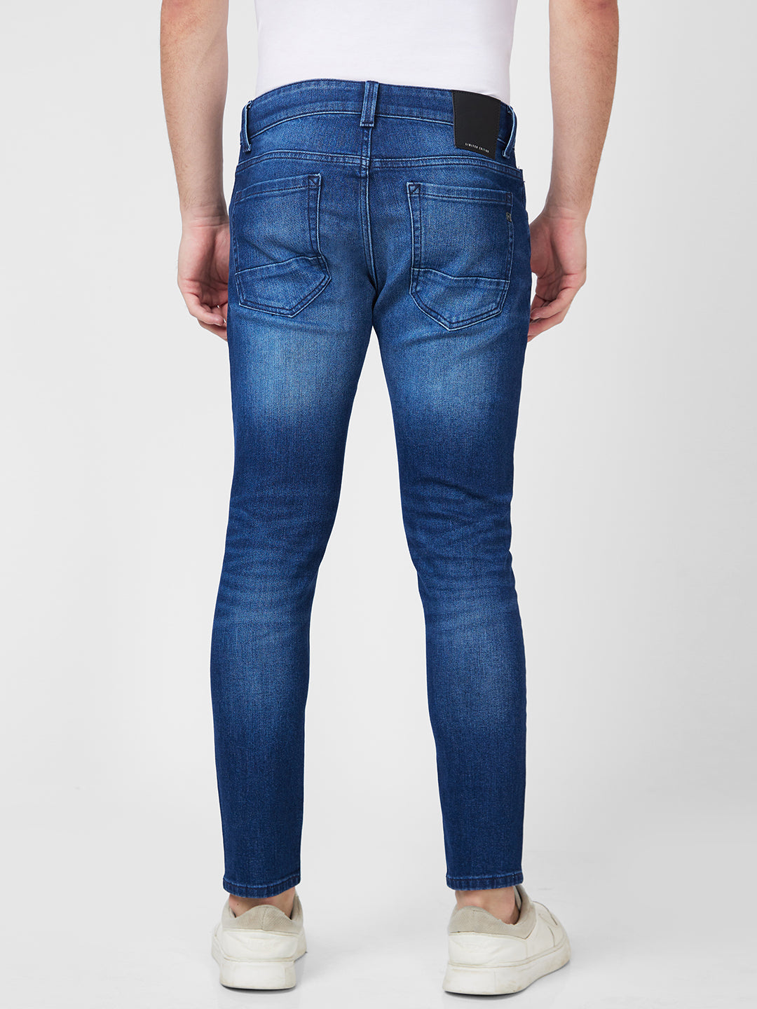 Spykar Mid Rise Slim Fit Tapered Length Blue Jeans For Men