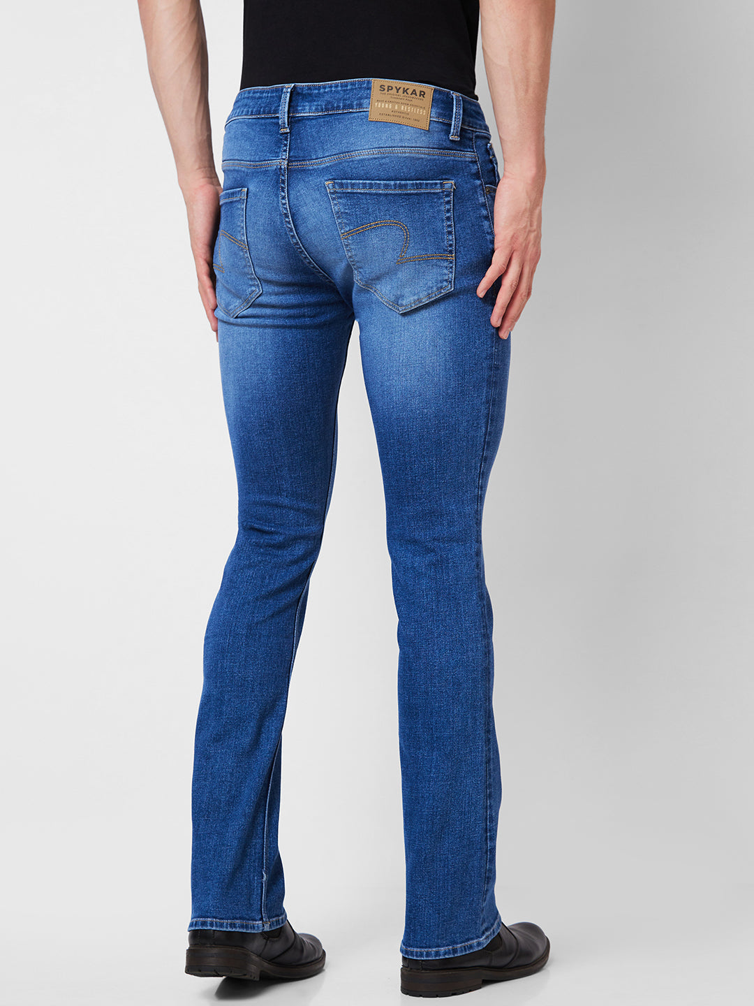 Spykar Mid Rise Bootcut  Blue Jeans For Men