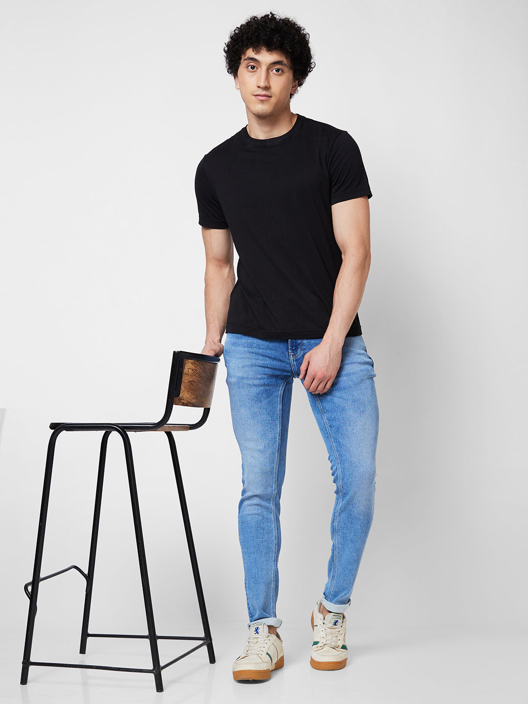 Spykar Low Rise Slim Fit Blue Jeans For Men